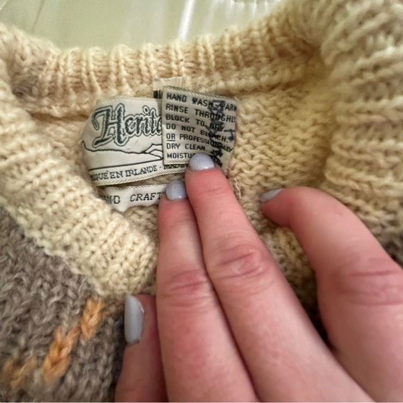 HERITAGE vintage Irish Intarsia sweater 100% wool size medium - Picture 4 of 8